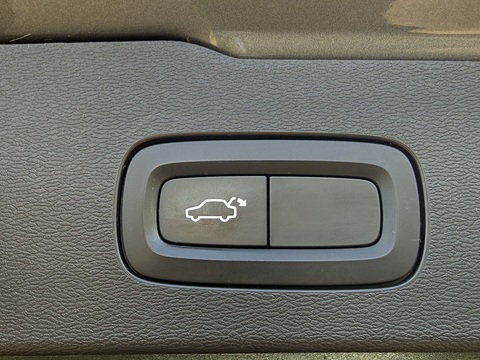 2.0 D3 Momentum Plus Estate 5dr Diesel Auto Euro 6 (s/s) (150 ps)