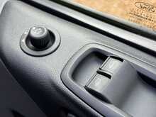 Ford Transit Custom Pop Top Camper 4 Berth 4 Belts