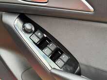 Mazda Mazda3 SKYACTIV-G Sport Nav