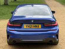 BMW 3 Series 320d MHT M Sport