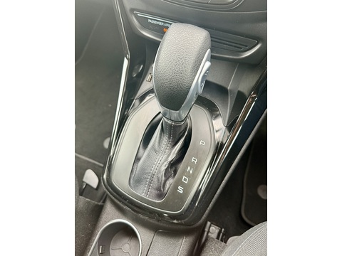 1.6 Titanium MPV 5dr Petrol Powershift Euro 5 (105 ps)