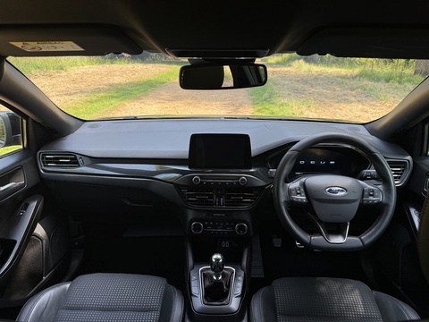 1.5 EcoBlue ST-Line X Estate 5dr Diesel Manual Euro 6 (s/s) (120 ps)