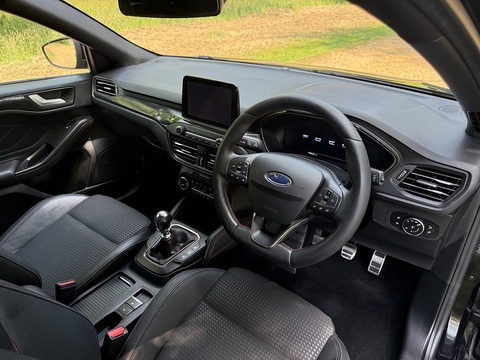 1.5 EcoBlue ST-Line X Estate 5dr Diesel Manual Euro 6 (s/s) (120 ps)