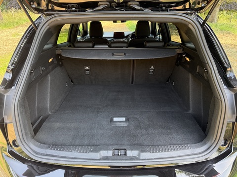 1.5 EcoBlue ST-Line X Estate 5dr Diesel Manual Euro 6 (s/s) (120 ps)
