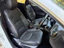 Mazda Mazda3 SKYACTIV-G Sport Nav