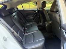Mazda Mazda3 SKYACTIV-G Sport Nav