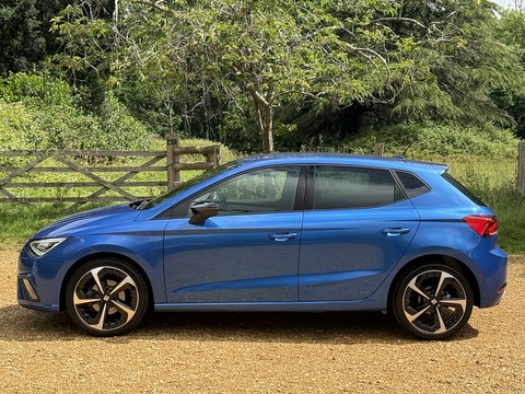 1.0 TSI FR Sport Hatchback 5dr Petrol Manual Euro 6 (s/s) (115 ps)