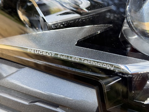 1.5 BlueHDi GT SUV 5dr Diesel EAT Euro 6 (s/s) (130 ps)