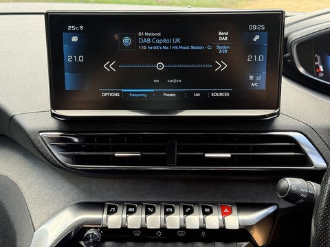 1.5 BlueHDi GT SUV 5dr Diesel EAT Euro 6 (s/s) (130 ps)