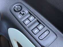 Citroen Berlingo BlueHDi Flair