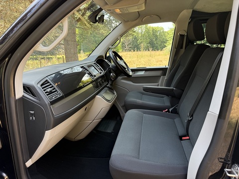 2.0 TDI T32 BlueMotion Tech Highline Kombi Double Cab 5dr Diesel DSG FWD SWB Euro 6 (s/s) (150 ps)