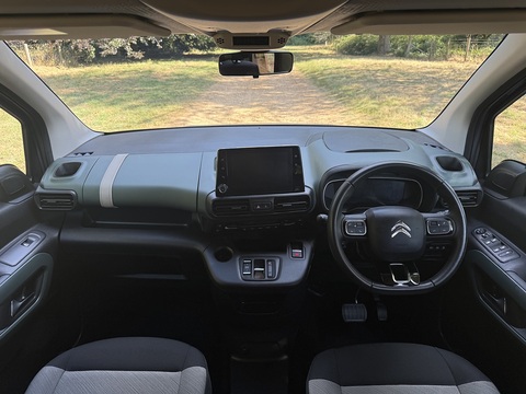 50kWh Flair XTR XL MPV 5dr Electric Auto (7.4kW Charger) (136 ps)