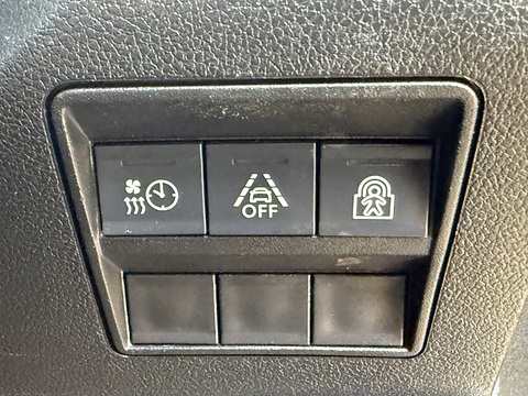 50kWh Flair XTR XL MPV 5dr Electric Auto (7.4kW Charger) (136 ps)