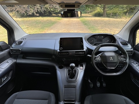 1.5 BlueHDi Allure Long MPV 5dr Diesel Manual Euro 6 (s/s) (130 ps)