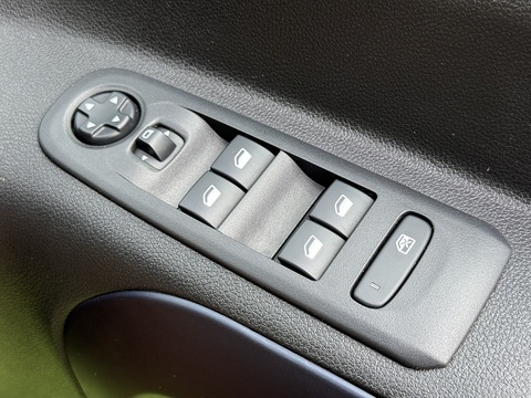 1.5 BlueHDi Allure Long MPV 5dr Diesel Manual Euro 6 (s/s) (130 ps)