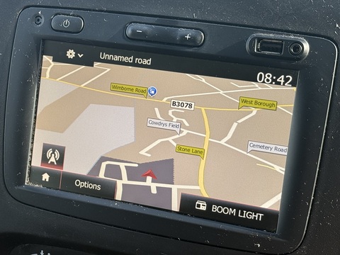 2.0 dCi ENERGY 30 Sport Nav Minibus Double Cab 5dr Diesel Manual LWB Euro 6 (s/s) (9 Seat) (120 ps)
