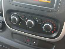 Renault Trafic dCi ENERGY 30 Sport Nav