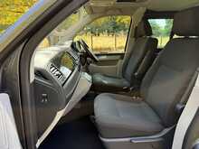 Volkswagen Transporter T32 BiTdi Kombi Highline Bmt