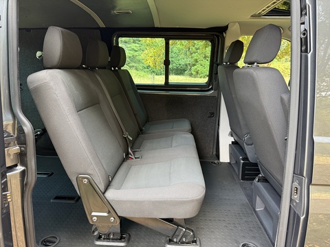 T32 Tdi Kombi Highline Bmt 2.0 4dr Kombi Van Automatic Diesel