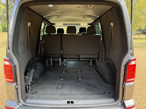 T32 Tdi Kombi Highline Bmt 2.0 4dr Kombi Van Automatic Diesel