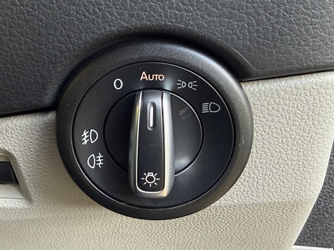 T32 Tdi Kombi Highline Bmt 2.0 4dr Kombi Van Automatic Diesel