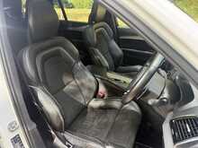 Volvo XC90 B5 MHEV R-Design