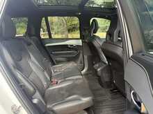 Volvo XC90 B5 MHEV R-Design