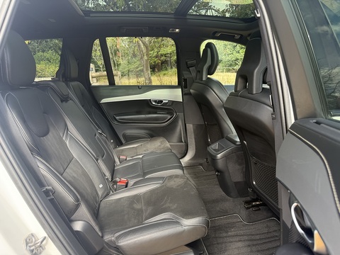 2.0 B5 MHEV R-Design SUV 5dr Diesel Hybrid Auto 4WD Euro 6 (s/s) (235 ps)