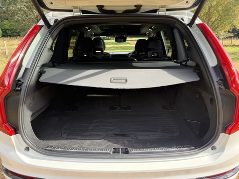 2.0 B5 MHEV R-Design SUV 5dr Diesel Hybrid Auto 4WD Euro 6 (s/s) (235 ps)