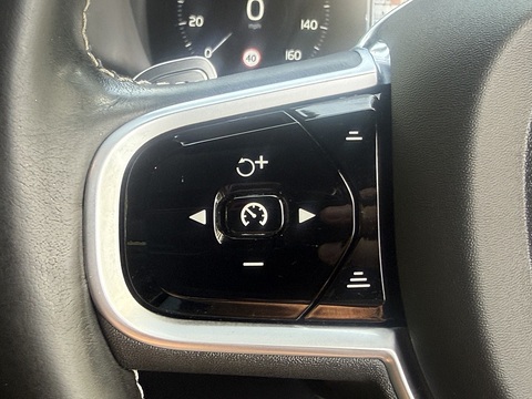 2.0 B5 MHEV R-Design SUV 5dr Diesel Hybrid Auto 4WD Euro 6 (s/s) (235 ps)