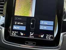 Volvo XC90 B5 MHEV R-Design