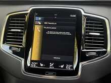 Volvo XC90 B5 MHEV R-Design