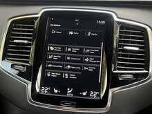 Volvo XC90 B5 MHEV R-Design