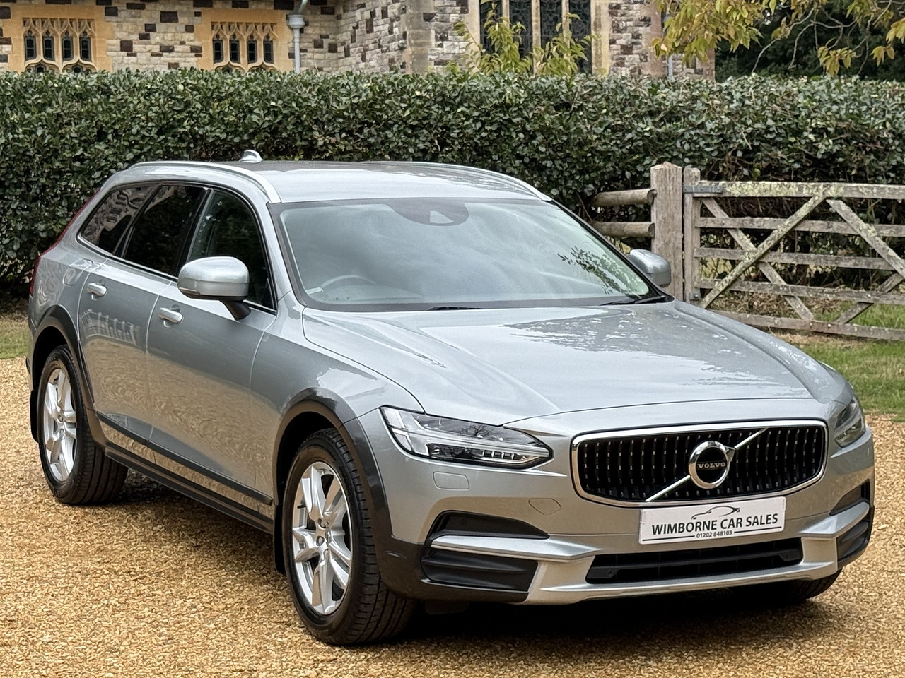 2018 Volvo V90