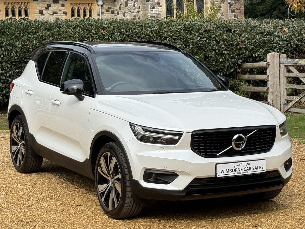 2022 Volvo XC40