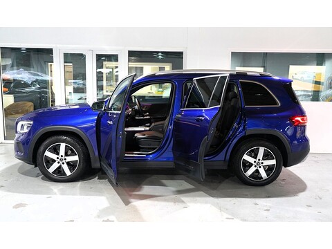 Mercedes-Benz Glb 200 D 4Matic Premium 2.0 5dr Estate Automatic Diesel