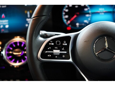 Mercedes-Benz Glb 200 D 4Matic Premium 2.0 5dr Estate Automatic Diesel