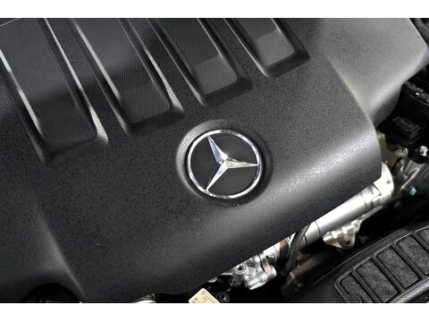 Mercedes-Benz Glb 200 D 4Matic Premium 2.0 5dr Estate Automatic Diesel