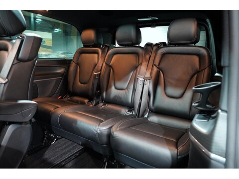 Mercedes-Benz V 220 D Amg Line L 2.2 5dr Mpv Automatic Diesel