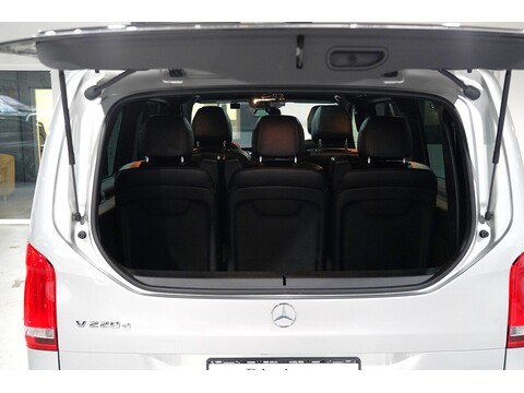 Mercedes-Benz V 220 D Amg Line L 2.2 5dr Mpv Automatic Diesel