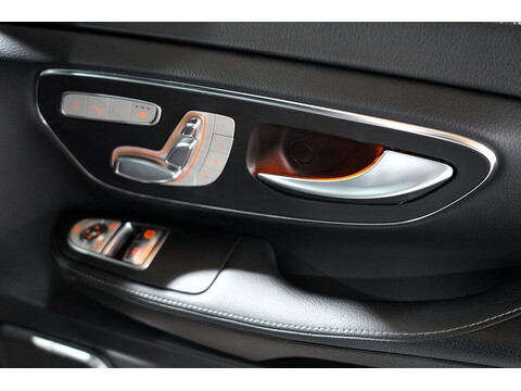 Mercedes-Benz V 220 D Amg Line L 2.2 5dr Mpv Automatic Diesel