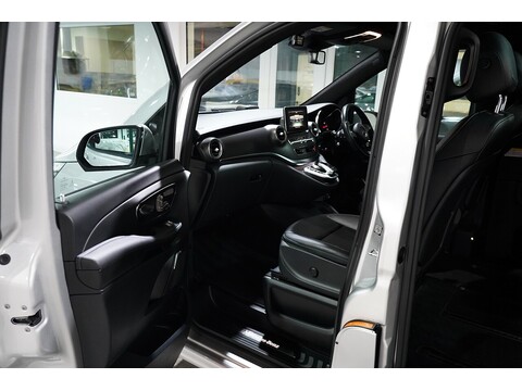 Mercedes-Benz V 220 D Amg Line L 2.2 5dr Mpv Automatic Diesel