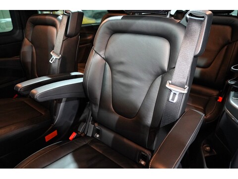 Mercedes-Benz V 220 D Amg Line L 2.2 5dr Mpv Automatic Diesel