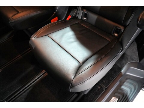 Mercedes-Benz V 220 D Amg Line L 2.2 5dr Mpv Automatic Diesel