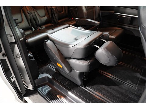 Mercedes-Benz V 220 D Amg Line L 2.2 5dr Mpv Automatic Diesel