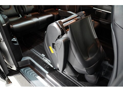 Mercedes-Benz V 220 D Amg Line L 2.2 5dr Mpv Automatic Diesel