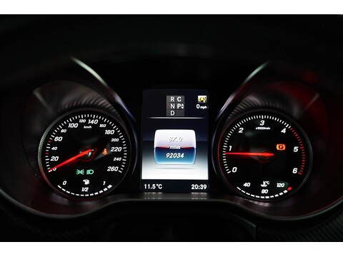 Mercedes-Benz V 220 D Amg Line L 2.2 5dr Mpv Automatic Diesel