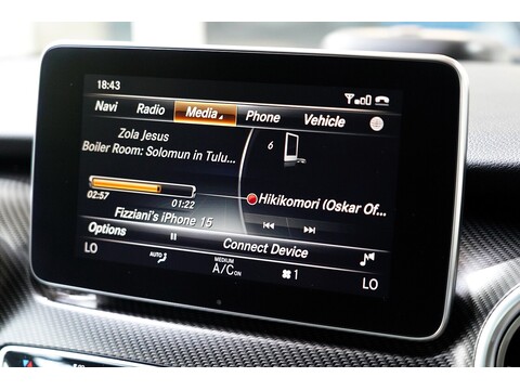 Mercedes-Benz V 220 D Amg Line L 2.2 5dr Mpv Automatic Diesel