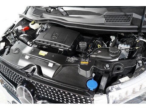 Mercedes-Benz V 220 D Amg Line L 2.2 5dr Mpv Automatic Diesel