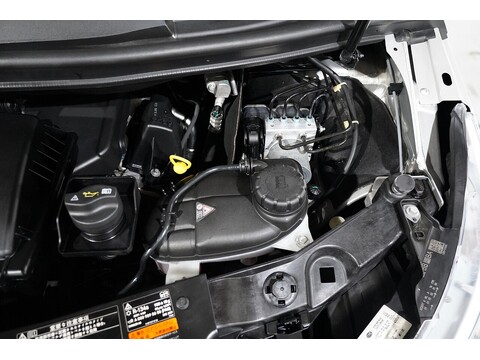 Mercedes-Benz V 220 D Amg Line L 2.2 5dr Mpv Automatic Diesel